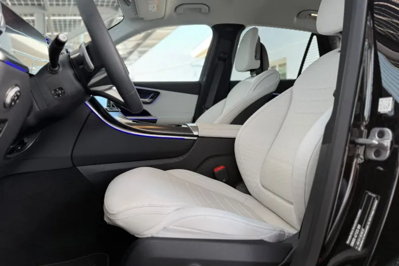 Mercedes-Benz GLC (Clasa GLC) din 2025 cu 6.229 km - oferta MER235639 - foto 13