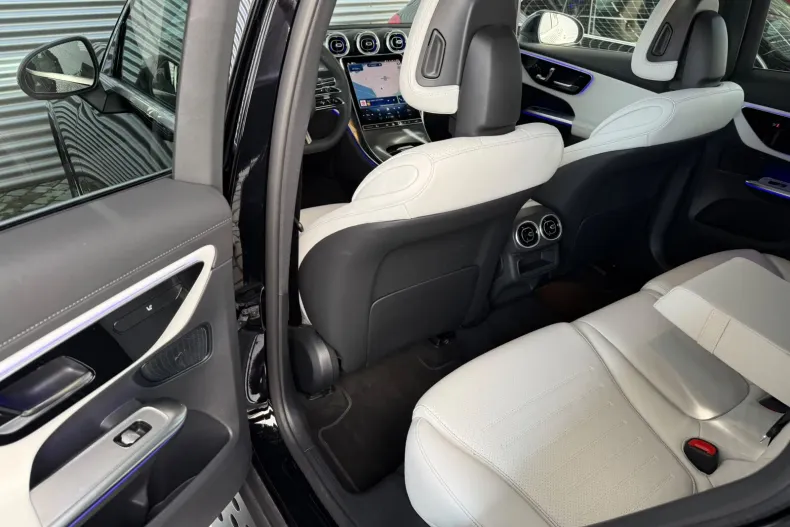 Mercedes-Benz GLC (Clasa GLC) din 2025 cu 6.229 km - oferta MER235639 - foto 20