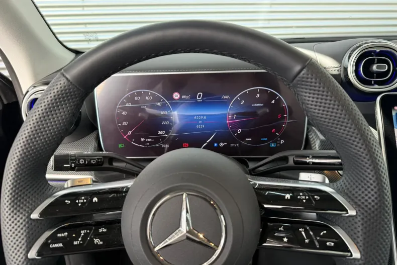 Mercedes-Benz GLC (Clasa GLC) din 2025 cu 6.229 km - oferta MER235639 - foto 21