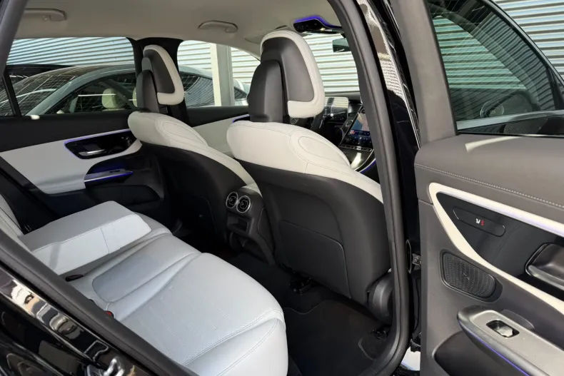 Mercedes-Benz GLC (Clasa GLC) din 2025 cu 6.229 km - oferta MER235639 - foto 23