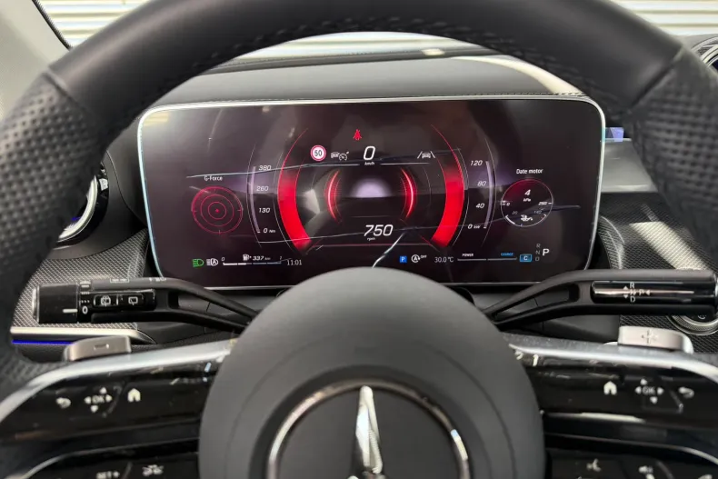 Mercedes-Benz GLC (Clasa GLC) din 2025 cu 6.229 km - oferta MER235639 - foto 32
