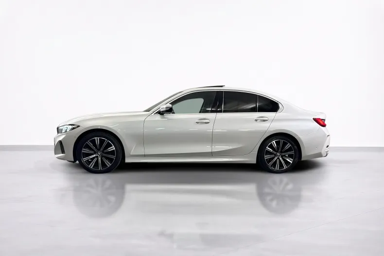 BMW 320d (Seria 3) din 2023 cu 57.747 km - oferta BMW235649 - foto 2