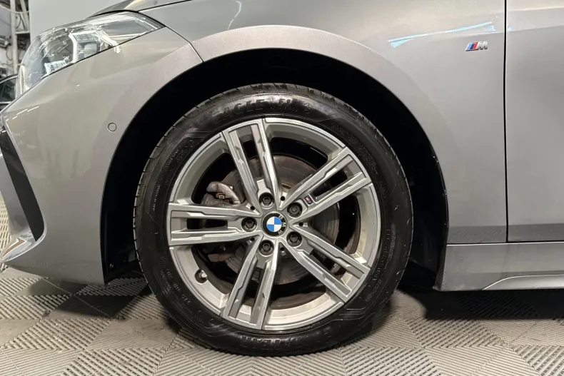 BMW 118i (Seria 1) din 2023 cu 79.662 km - oferta BMW235651 - foto 13
