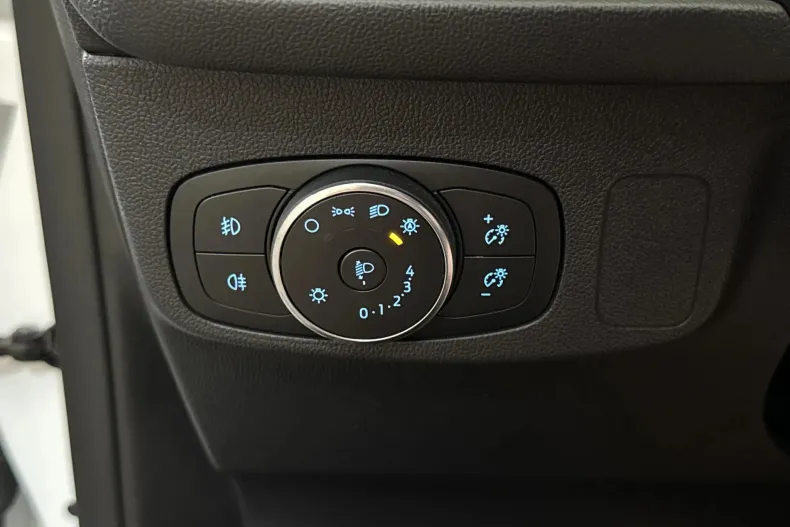 Ford Focus din 2022 cu 74.114 km - oferta FOR235652 - foto 15
