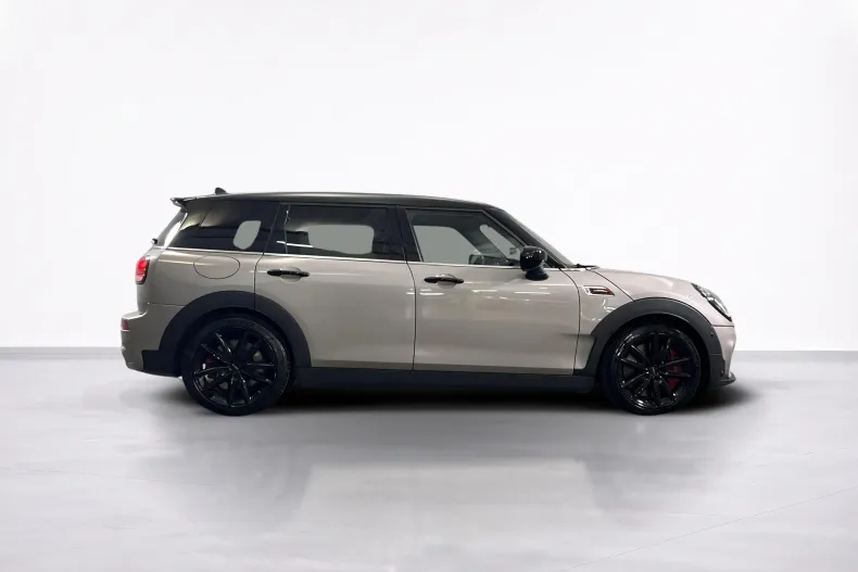 MINI Clubman din 2022 cu 68.646 km - oferta MIN235654 - foto 6