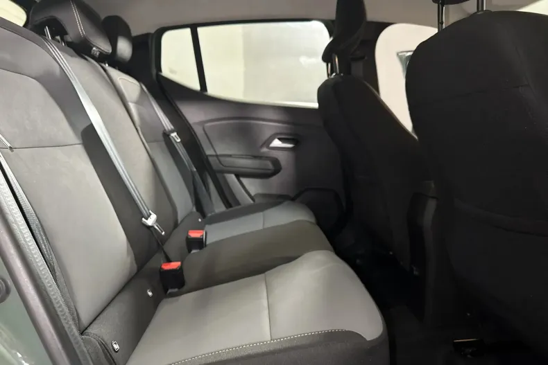 Dacia Sandero Stepway din 2024 cu 15.882 km - oferta DAC235656 - foto 12