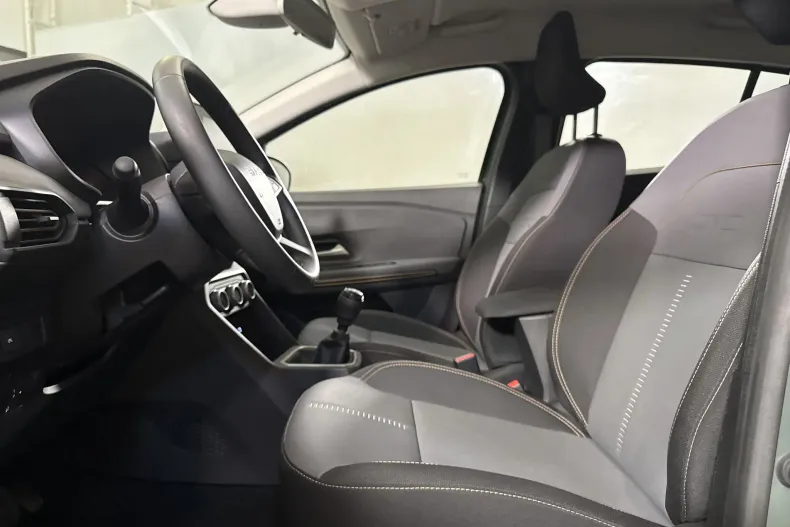 Dacia Sandero Stepway din 2024 cu 15.882 km - oferta DAC235656 - foto 20