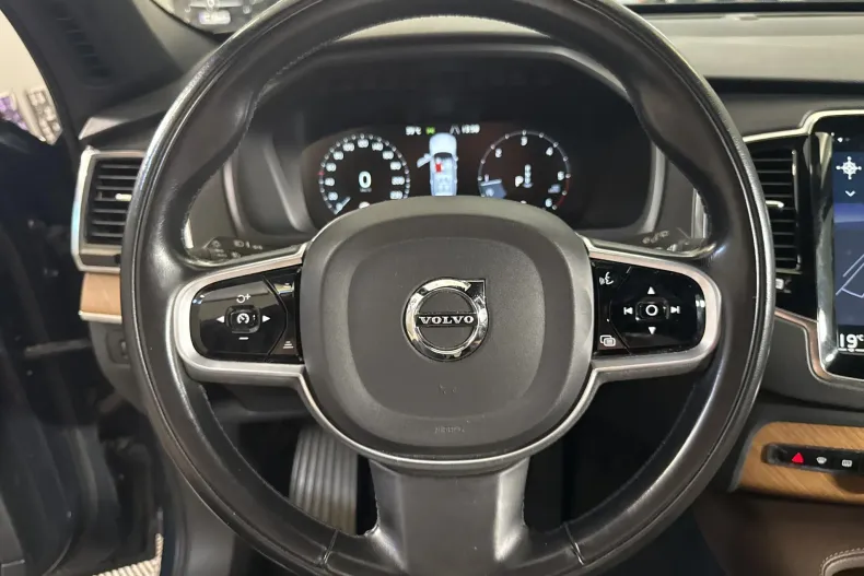 Volvo XC90 din 2021 cu 165.591 km - oferta VOL235659 - foto 17