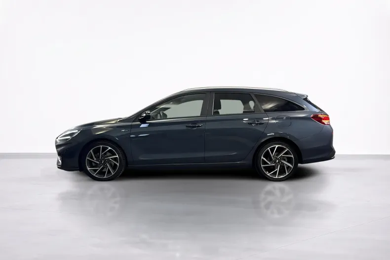 Hyundai i30 din 2024 cu 43.258 km - oferta HYU235662 - foto 2