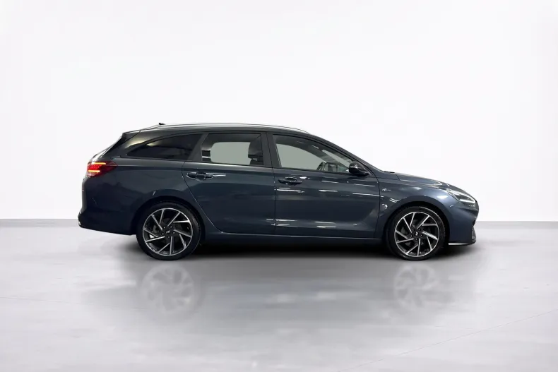 Hyundai i30 din 2024 cu 43.258 km - oferta HYU235662 - foto 6