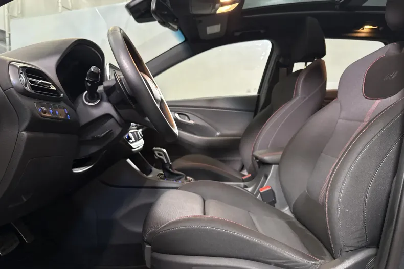 Hyundai i30 din 2024 cu 43.258 km - oferta HYU235662 - foto 24