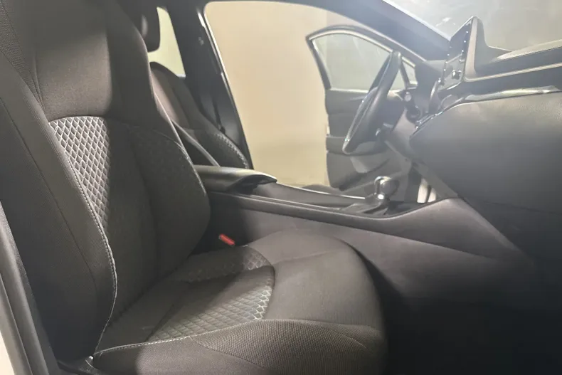 Toyota C-HR din 2021 cu 65.887 km - oferta TOY235663 - foto 11