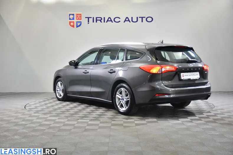 Ford Focus din 2021 cu 104.866 km - oferta FOR235678 - foto 3