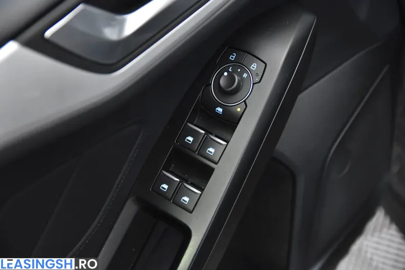 Ford Focus din 2021 cu 104.866 km - oferta FOR235678 - foto 14