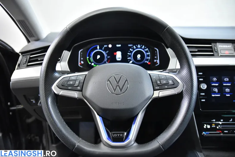 Volkswagen Passat din 2022 cu 122.096 km - oferta VOL235683 - foto 16