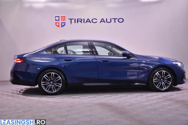 BMW 550e (Seria 5) din 2023 cu 58.634 km - oferta BMW235693 - foto 6