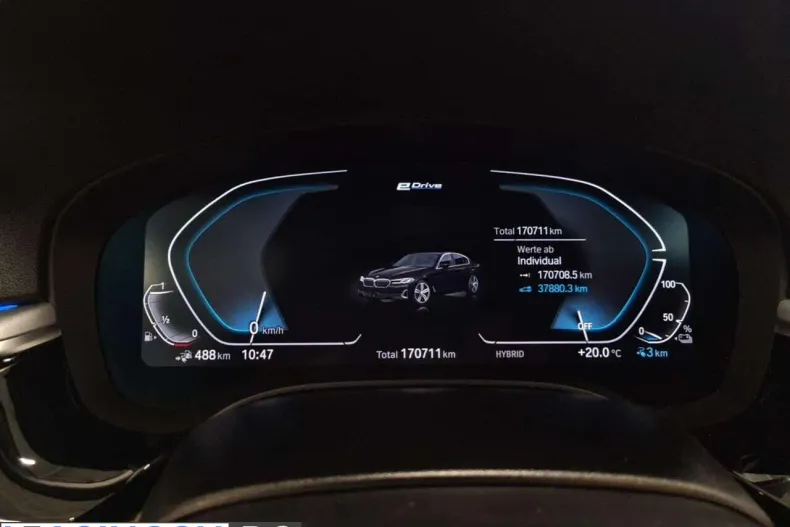 BMW 530e (Seria 5) din 2022 cu 170.711 km - oferta BMW235698 - foto 11