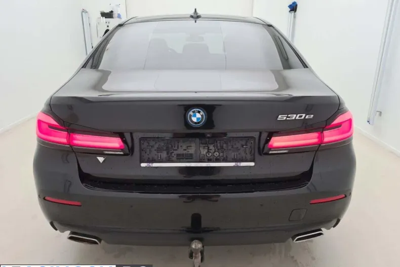 BMW 530e (Seria 5) din 2022 cu 170.711 km - oferta BMW235698 - foto 13