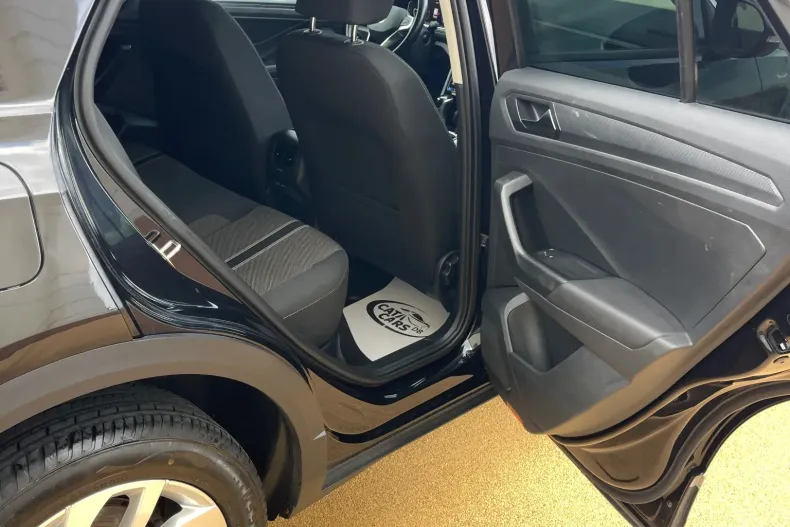 Volkswagen T-Roc din 2022 cu 137.000 km - oferta VOL235704 - foto 23