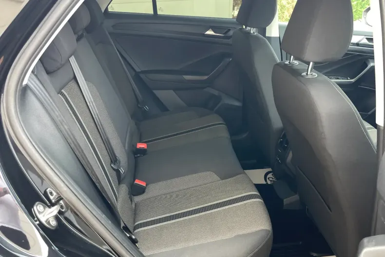 Volkswagen T-Roc din 2022 cu 137.000 km - oferta VOL235704 - foto 24