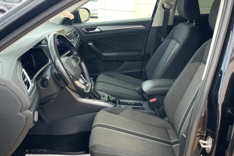 Volkswagen T-Roc din 2022 cu 137.000 km - oferta VOL235704 - foto 29