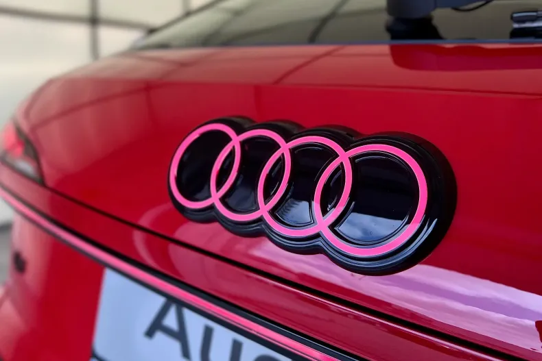 Audi Q3 din 2026 cu 1 km - oferta AUD235707 - foto 11