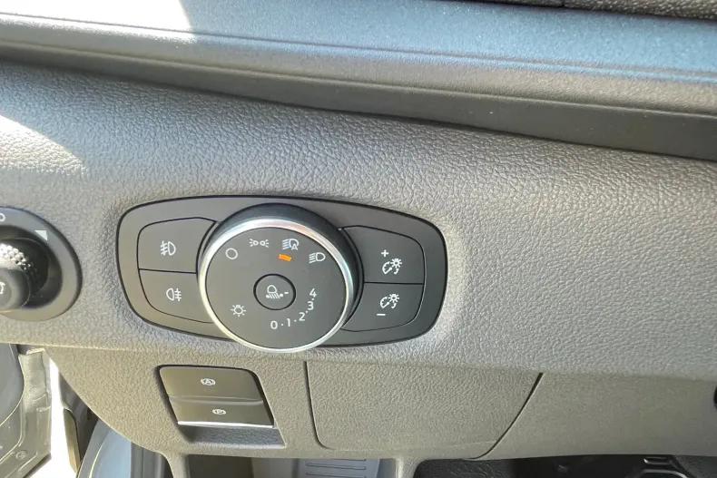 Ford Transit din 2025 cu 5 km - oferta FOR235711 - foto 8