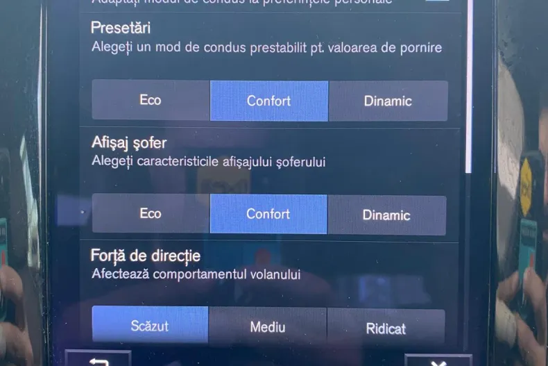 Volvo XC60 din 2021 cu 77.821 km - oferta VOL235712 - foto 25