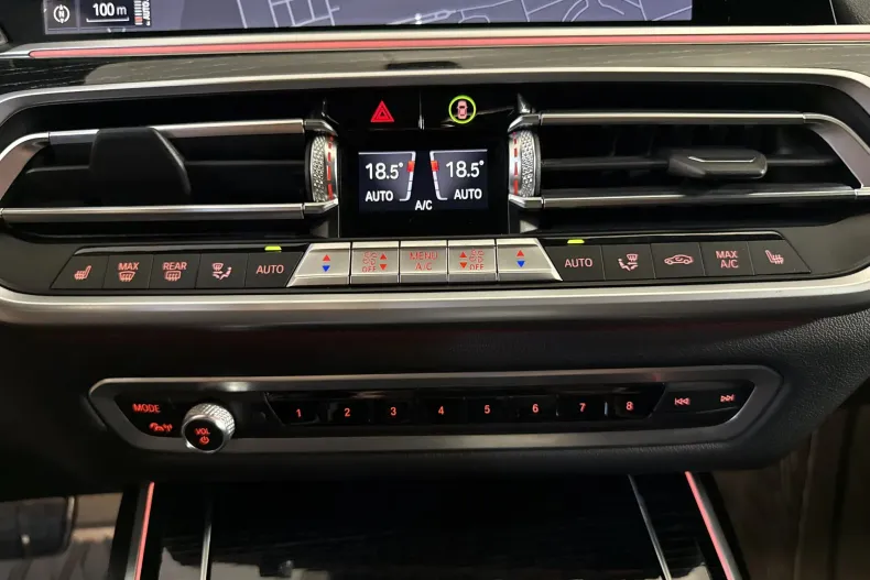 BMW X7 (Seria X) din 2021 cu 63.580 km - oferta BMW235716 - foto 19