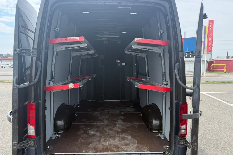 Volkswagen Crafter din 2022 cu 161.176 km - oferta VOL235718 - foto 18