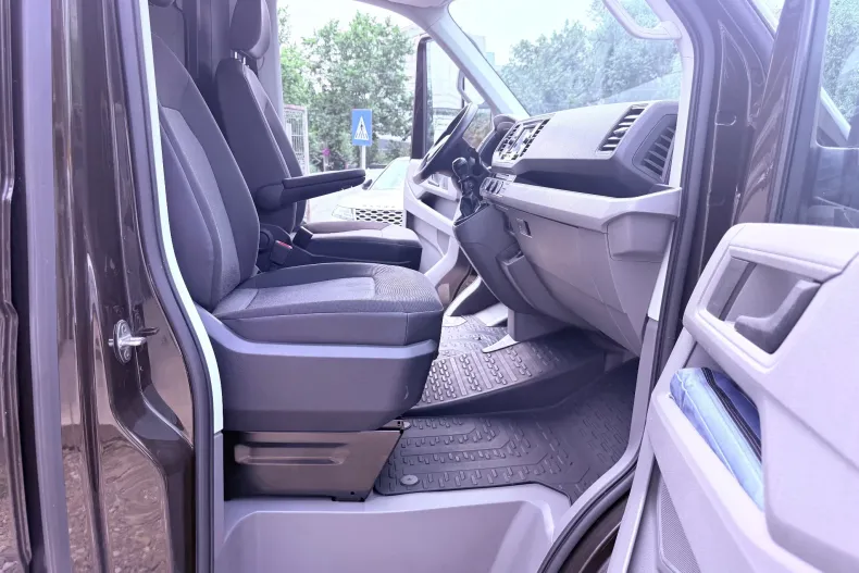 Volkswagen Crafter din 2022 cu 161.176 km - oferta VOL235718 - foto 25