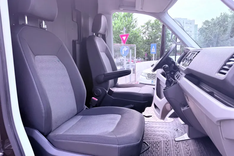 Volkswagen Crafter din 2022 cu 161.176 km - oferta VOL235718 - foto 26