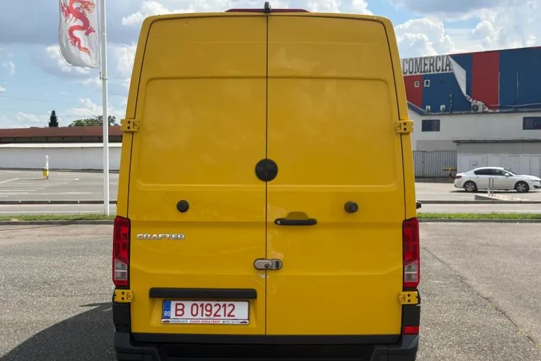 Volkswagen Crafter din 2020 cu 174.718 km - oferta VOL235721 - foto 11