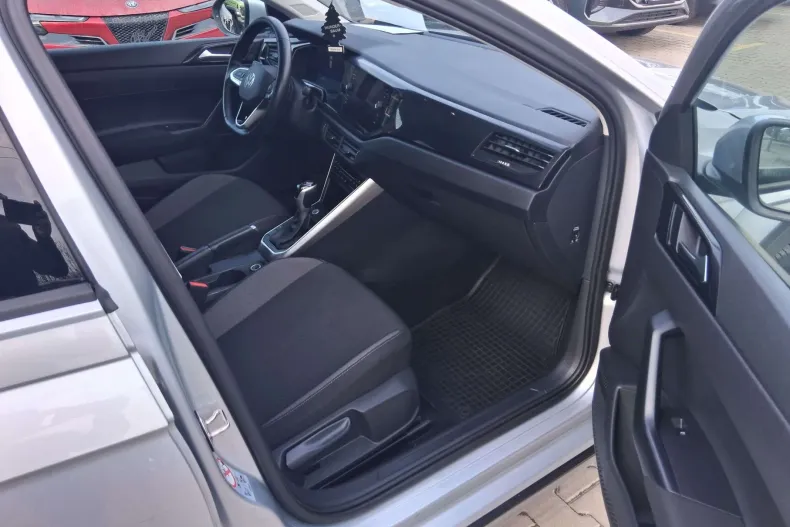 Volkswagen Taigo din 2024 cu 61.715 km - oferta VOL235737 - foto 8