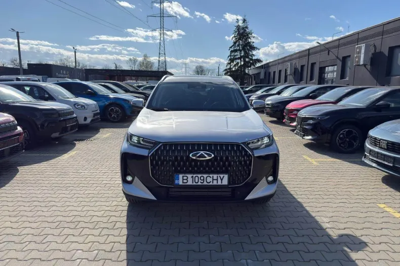 Chery Tiggo 7 din 2025 cu 5.358 km - oferta CHE235738 - foto 4