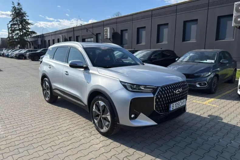 Chery Tiggo 7 din 2025 cu 5.358 km - oferta CHE235738 - foto 15