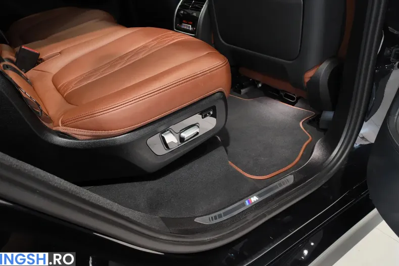 BMW X7 (Seria X) din 2024 cu 74.300 km - oferta BMW235741 - foto 34