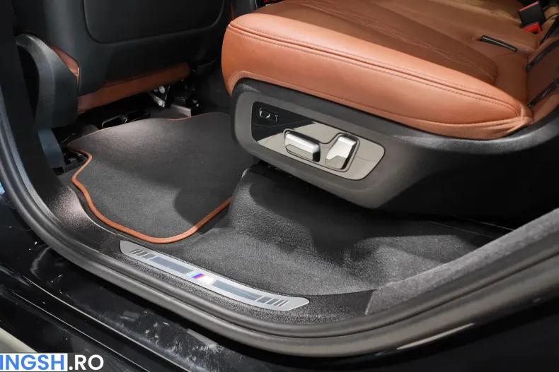 BMW X7 (Seria X) din 2024 cu 74.300 km - oferta BMW235741 - foto 35