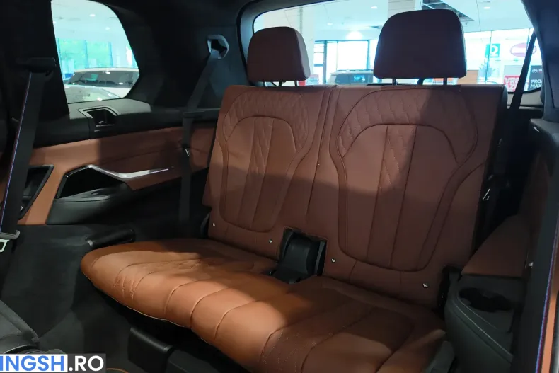 BMW X7 (Seria X) din 2024 cu 74.300 km - oferta BMW235741 - foto 36