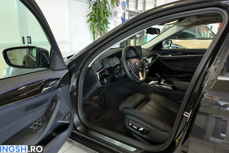 BMW 530e (Seria 5) din 2023 cu 15.600 km - oferta BMW235742 - foto 13