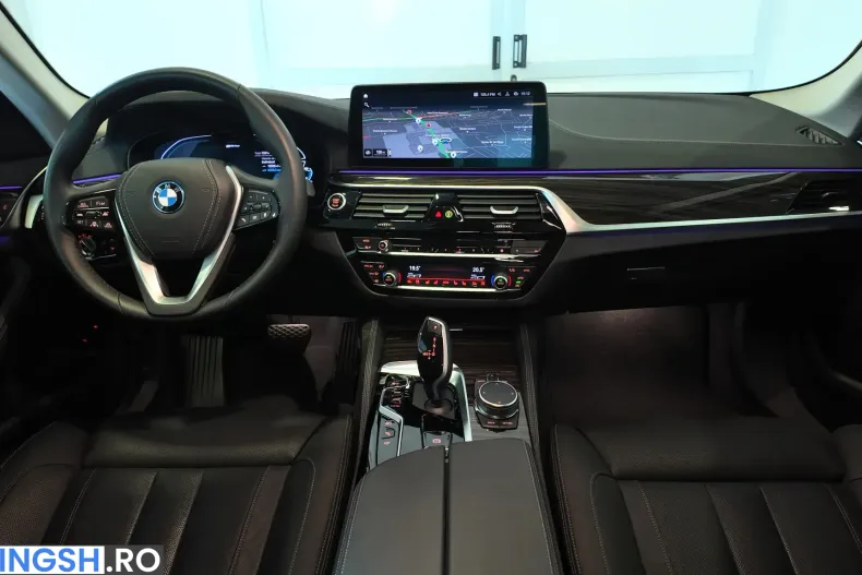 BMW 530e (Seria 5) din 2023 cu 15.600 km - oferta BMW235742 - foto 20