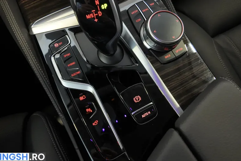 BMW 530e (Seria 5) din 2023 cu 15.600 km - oferta BMW235742 - foto 27