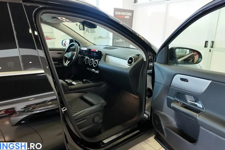 Mercedes-Benz GLA 200 (Clasa GLA) din 2020 cu 89.300 km - oferta MER235743 - foto 10