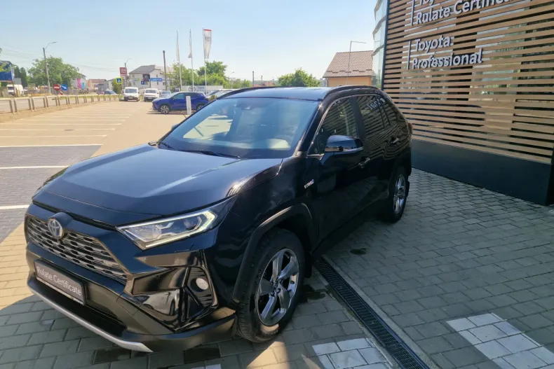 Toyota RAV4 din 2021 cu 110.523 km - oferta TOY235744 - foto 3