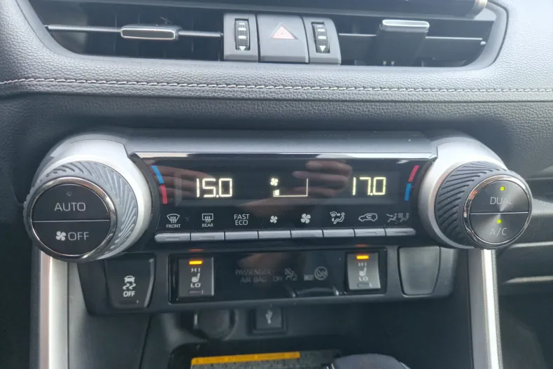 Toyota RAV4 din 2021 cu 110.523 km - oferta TOY235744 - foto 20