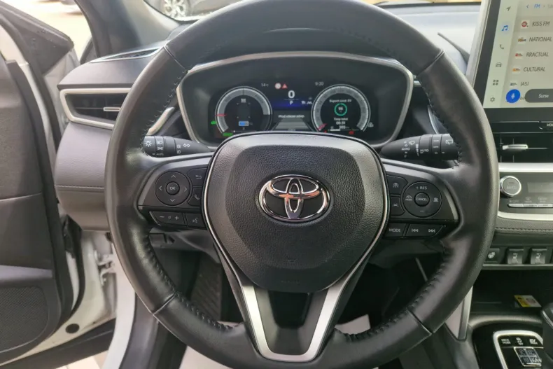 Toyota Corolla Cross din 2024 cu 44.878 km - oferta TOY235745 - foto 12