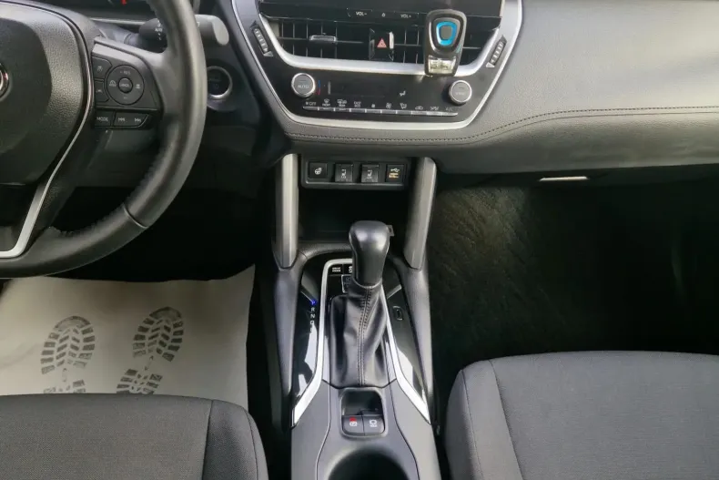 Toyota Corolla Cross din 2024 cu 44.878 km - oferta TOY235745 - foto 16