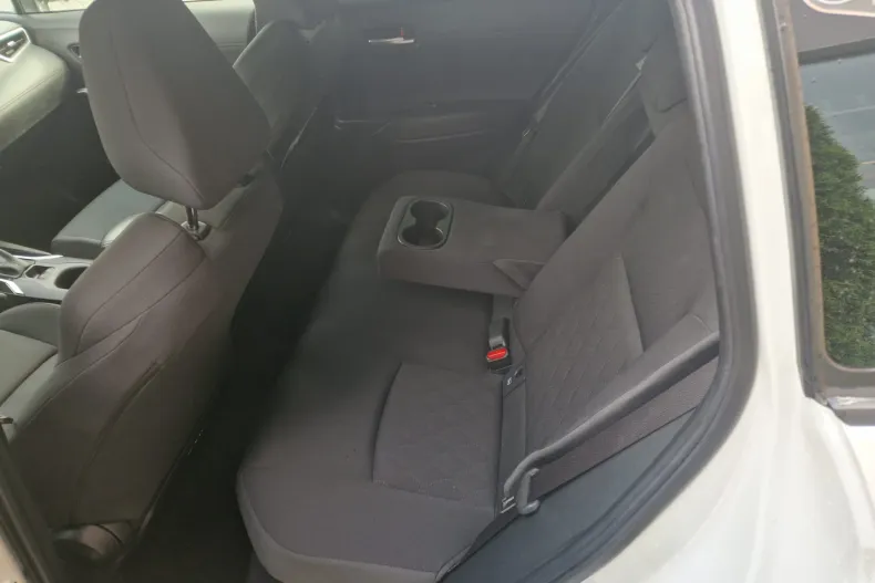 Toyota Corolla Cross din 2024 cu 44.878 km - oferta TOY235745 - foto 24