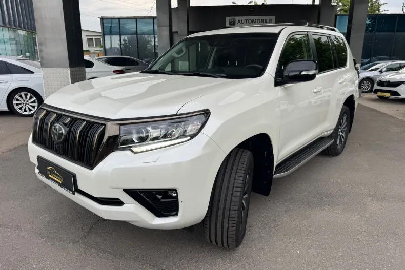 Toyota Land Cruiser 2022 - 84.200 km - 58.590 EUR - LeasingSH.ro