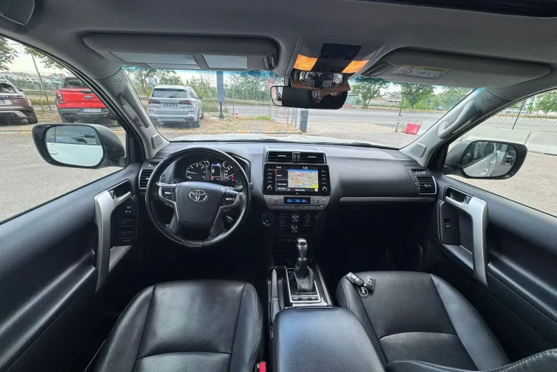 Toyota Land Cruiser 2022 - 84.200 km - 58.590 EUR - LeasingSH.ro